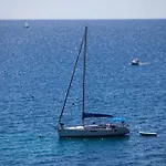 Πανσιόν Mira Sea Front 3*