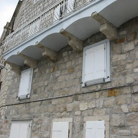 Mira Sea Front Guest house 3*