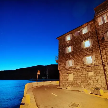 Guest house Mira Sea Front