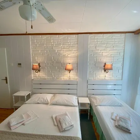 Mira Sea Front 3*