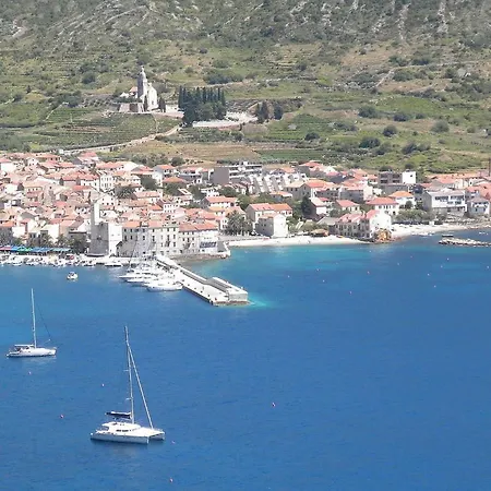 Mira Sea Front 3*