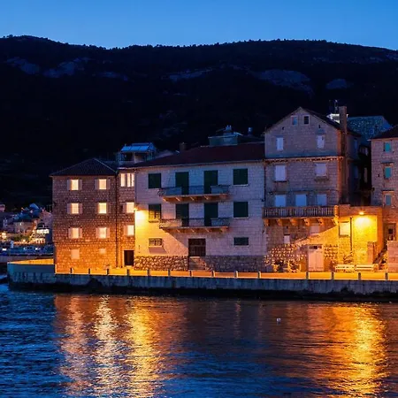 Mira Sea Front Guest house 3*